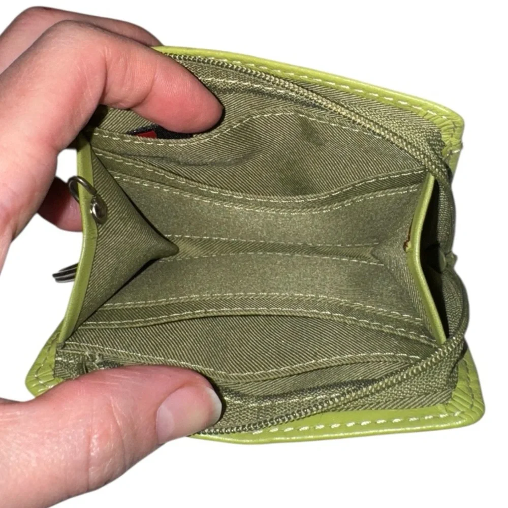 Green Genuine Leather Zip Wallet with Key Ring